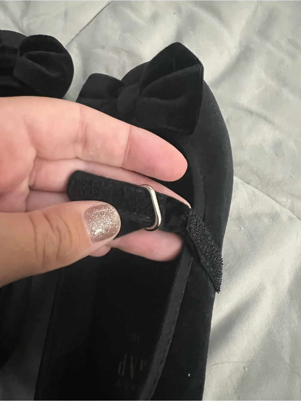 Size 10 Baby GAP Girls' Black Velvet Bow Mary Jane Flats